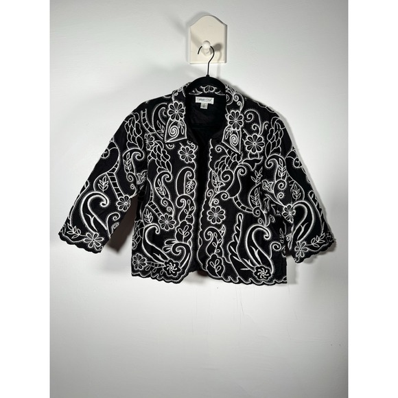 Jackets & Blazers - Coldwater Creek Womens 12 Black White‎ Paisley Embroidered Cropped Jacket Boho